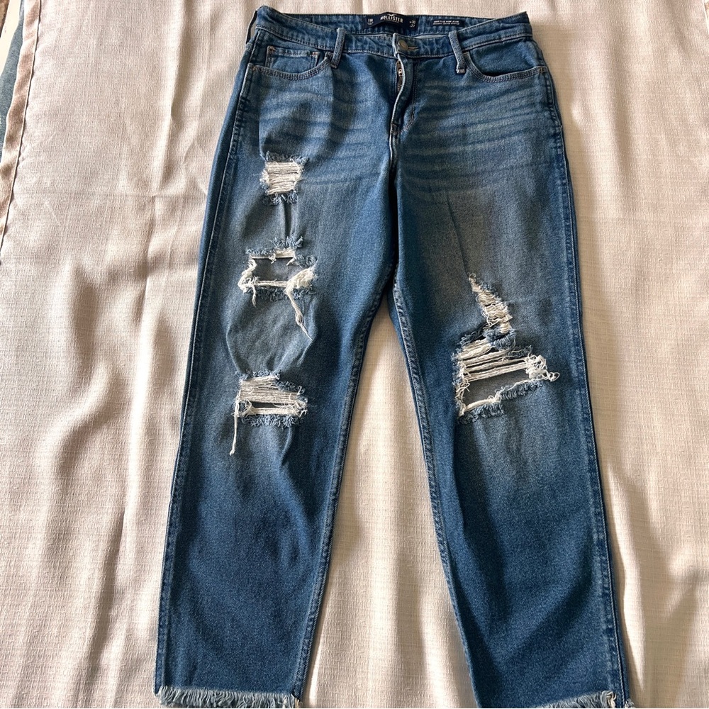 Hollister High-Rise Mom Vintage Stretch Jeans 30